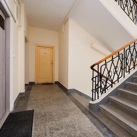 Marszałkowska Centre By Bookinghost * Warszawa